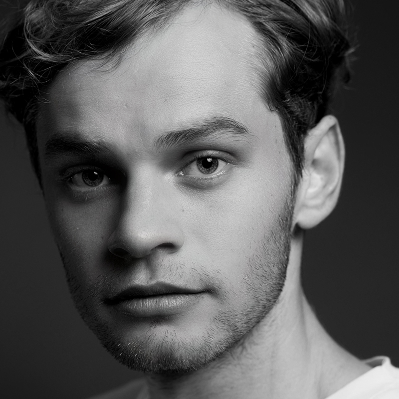 Aidan Scott